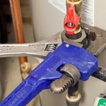 pipe wrench plumbing tool