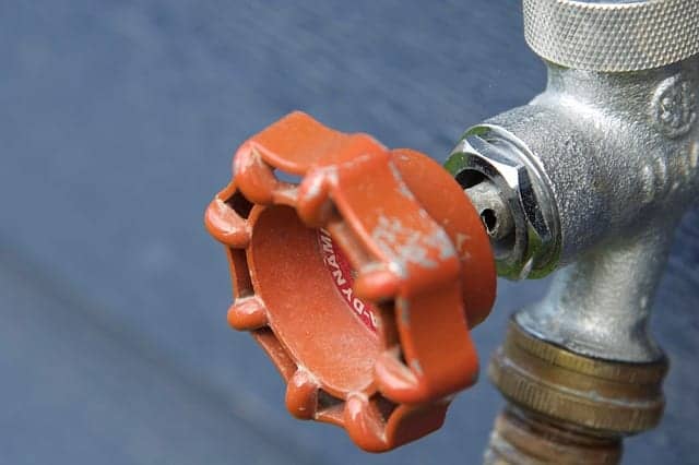pipe water switch
